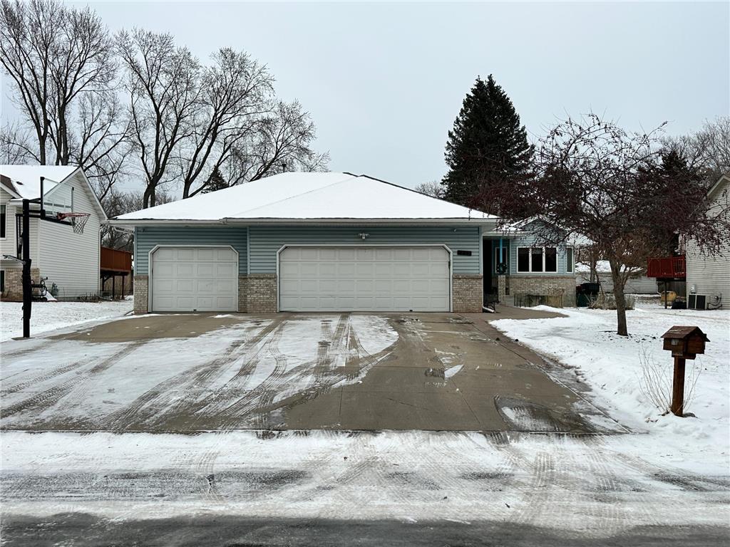 1766 Hagen Drive N Maplewood MN 55109 6659028 image1