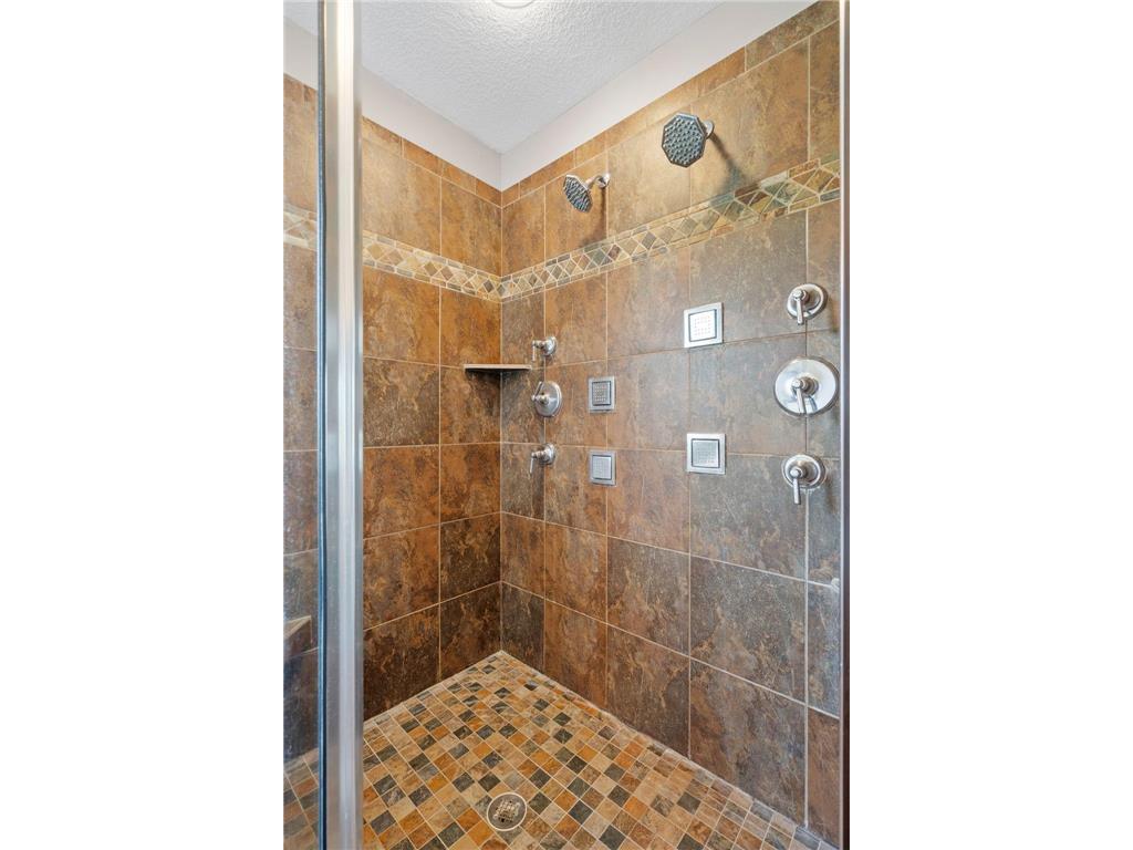 17662 Hayes Avenue Lakeville MN 55044 7081876 image27