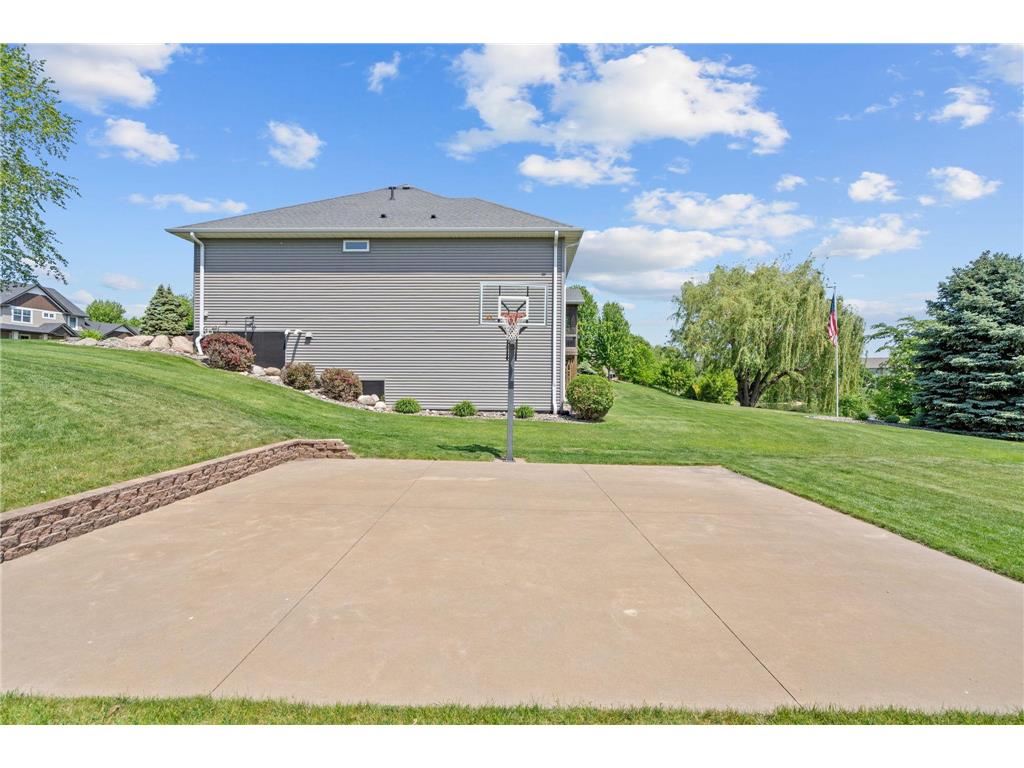 17662 Hayes Avenue Lakeville MN 55044 7081876 image52