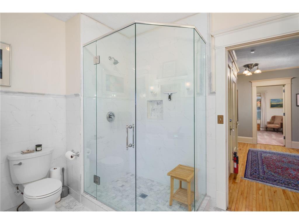 1767 Fremont Avenue S Minneapolis MN 55403 6696555 image35