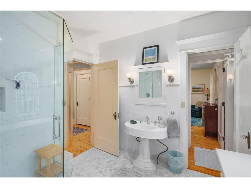 1767 Fremont Avenue S Minneapolis MN 55403 6696555 image36