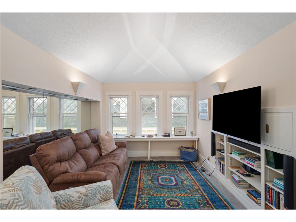 1767 Fremont Avenue S Minneapolis MN 55403 6696555 image56