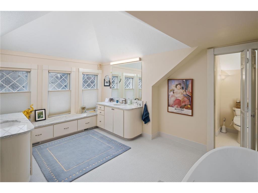 1767 Fremont Avenue S Minneapolis MN 55403 6696555 image60