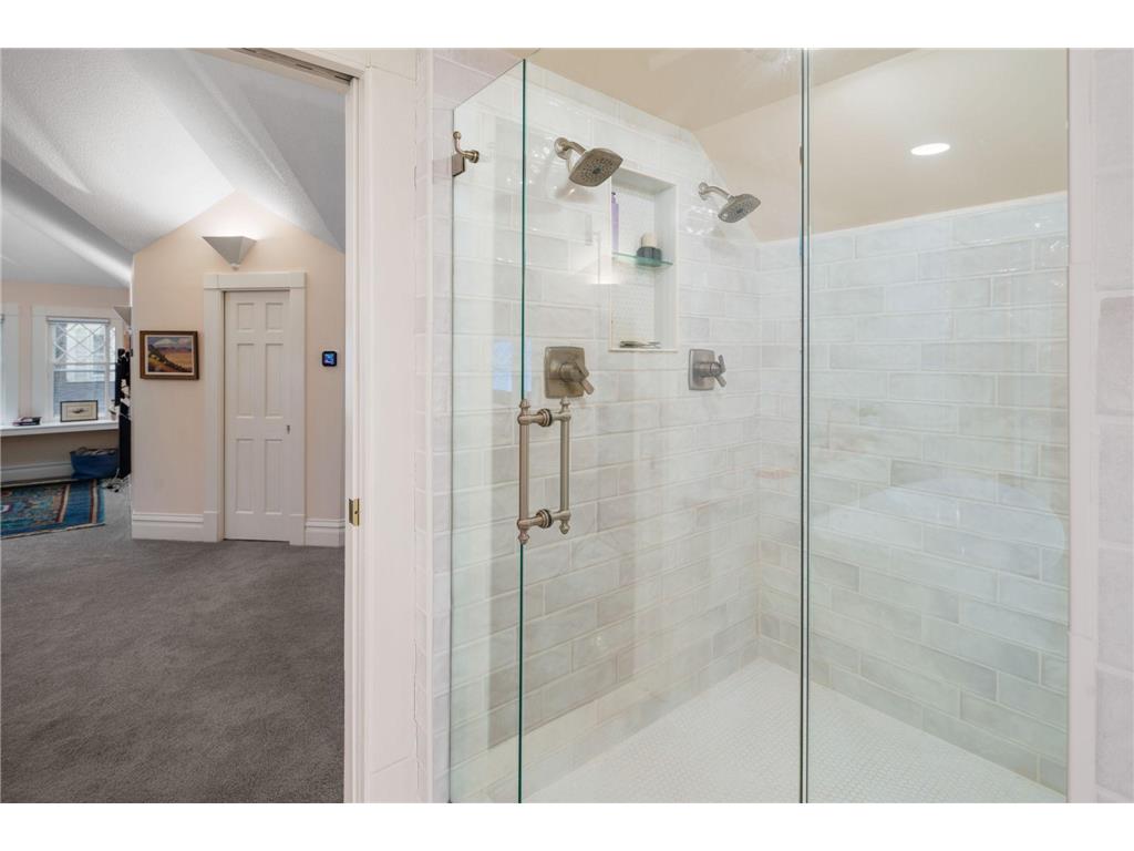 1767 Fremont Avenue S Minneapolis MN 55403 6696555 image61