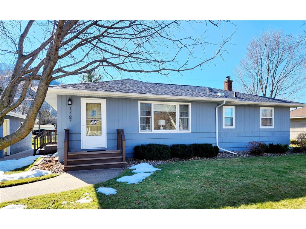 1767 W Mark Street, Winona, MN, 55987 MLS 6483523 Edina Realty