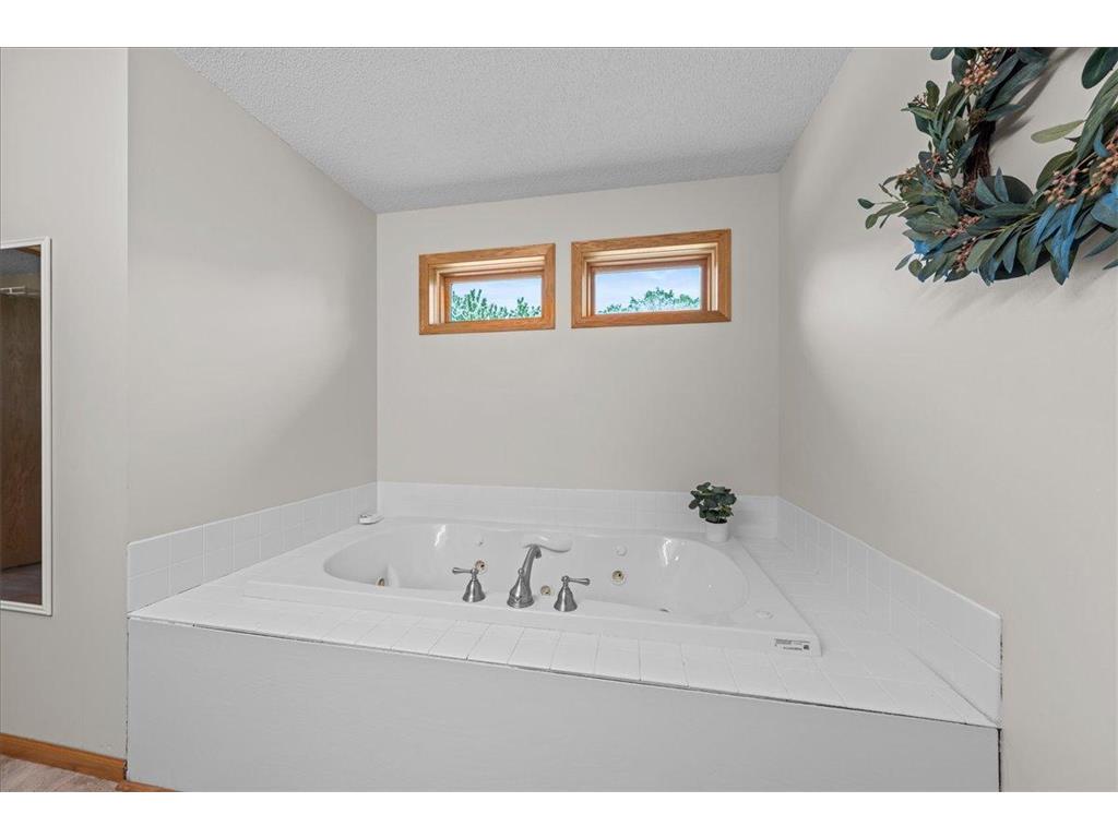 17672 Kettering Trail Lakeville MN 55044 7083136 image38