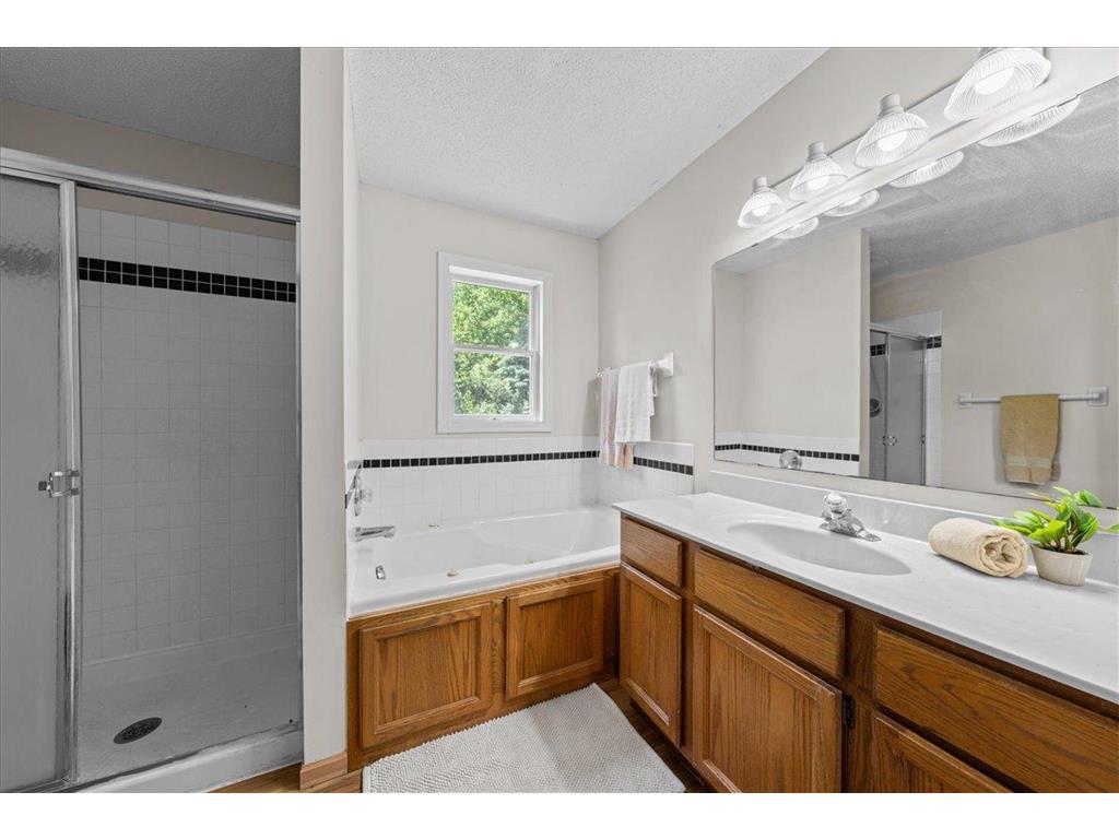 17672 Kettering Trail Lakeville MN 55044 7083136 image44