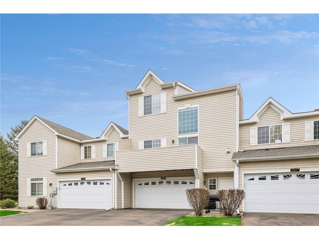 17679 Hackberry Court Eden Prairie MN 55347 7070395 image1