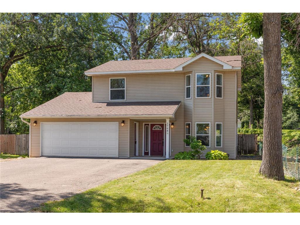 1768 Beach Drive SE Forest Lake MN 55025 - Forest 6229100 image1