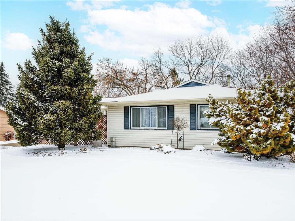 1769 Serpentine Drive Eagan MN 55122 7025100 image1