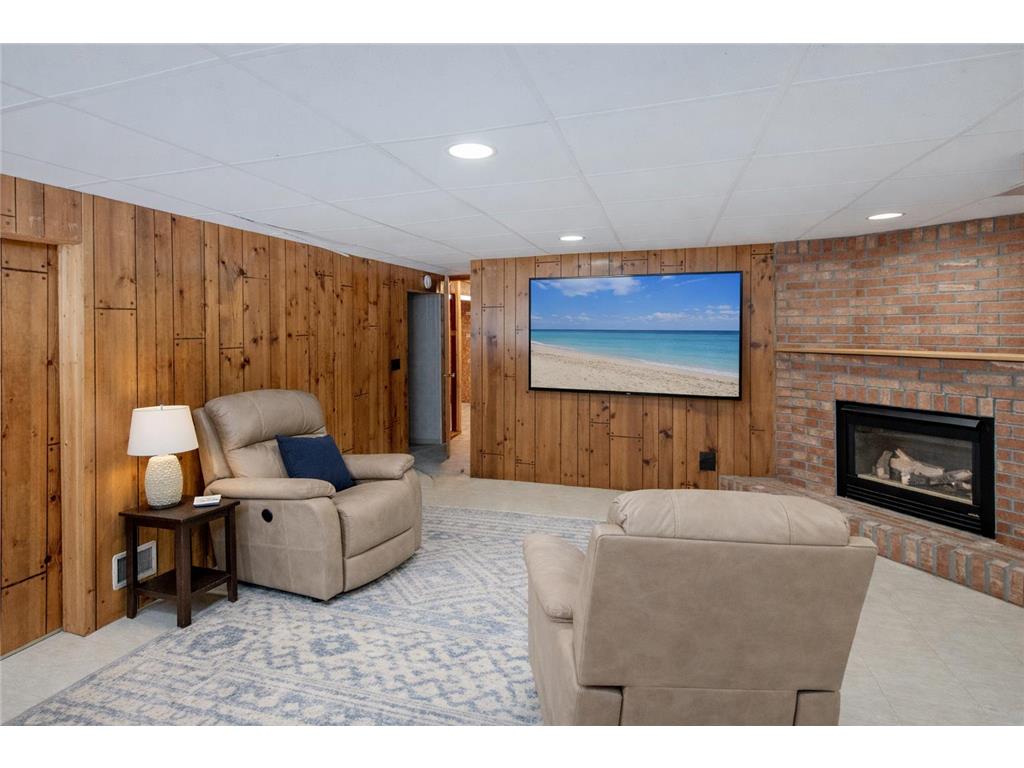 1769 Serpentine Drive Eagan MN 55122 7025100 image21