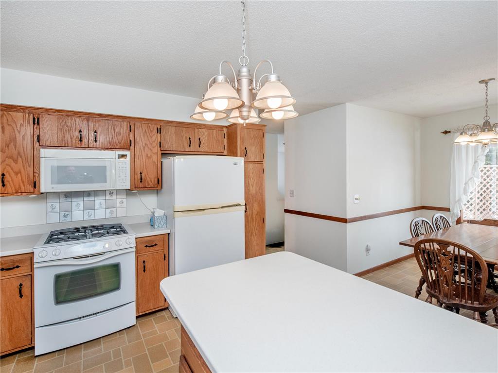 1769 Serpentine Drive Eagan MN 55122 7025100 image7