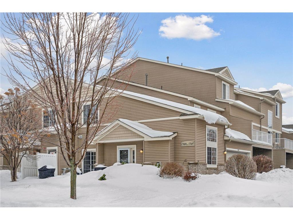 17691 65th Place N Maple Grove MN 55311 6337501 image1