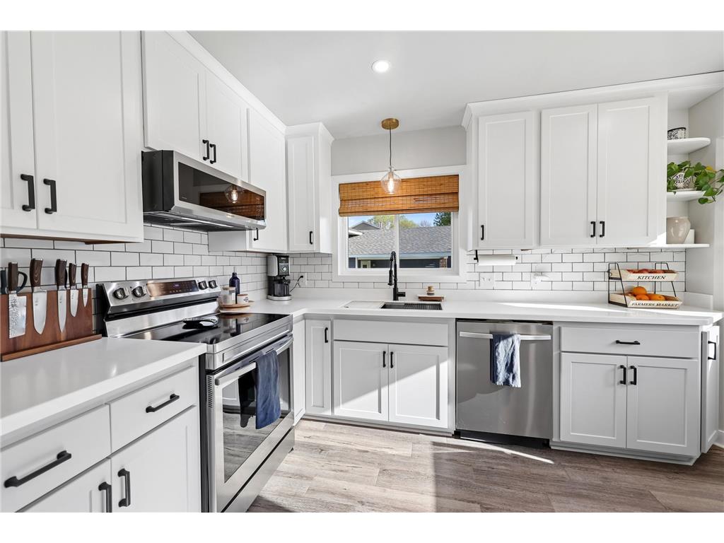 17698 S Shore Lane W Eden Prairie MN 55346 7073651 image12