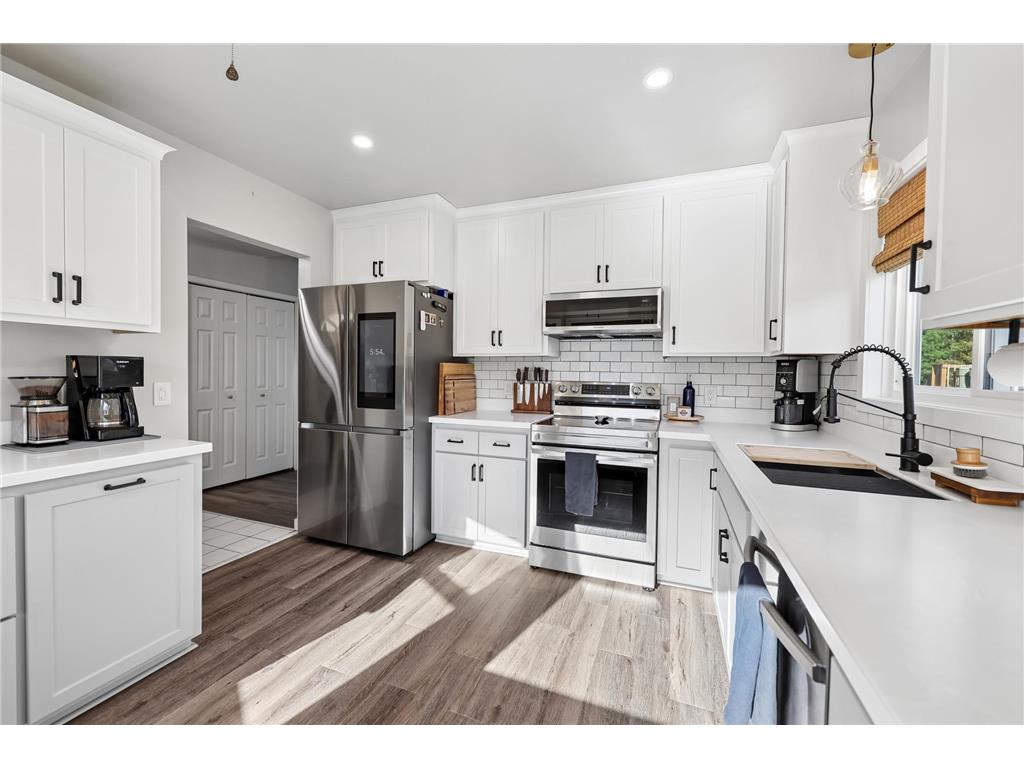 17698 S Shore Lane W Eden Prairie MN 55346 7073651 image13