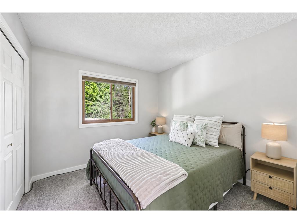 17698 S Shore Lane W Eden Prairie MN 55346 7073651 image17