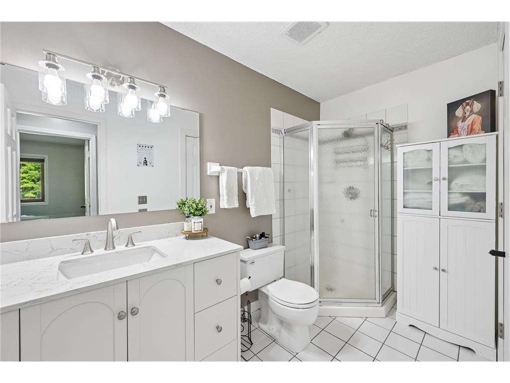 17698 S Shore Lane W Eden Prairie MN 55346 7073651 image21