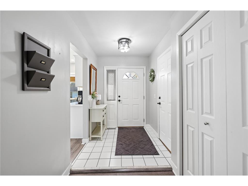 17698 S Shore Lane W Eden Prairie MN 55346 7073651 image4