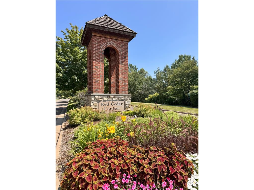 177 W Canyon Drive Hudson WI 54016 6674864 image1