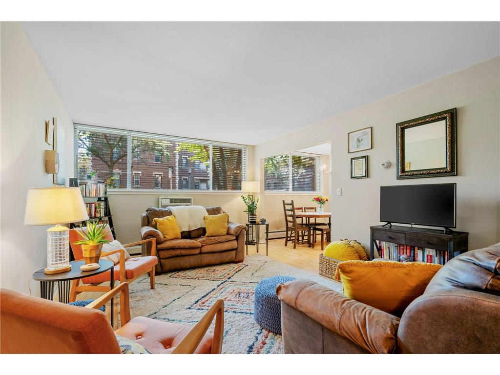 1770 Bryant Avenue S #105 Minneapolis MN 55403 6578589 image1