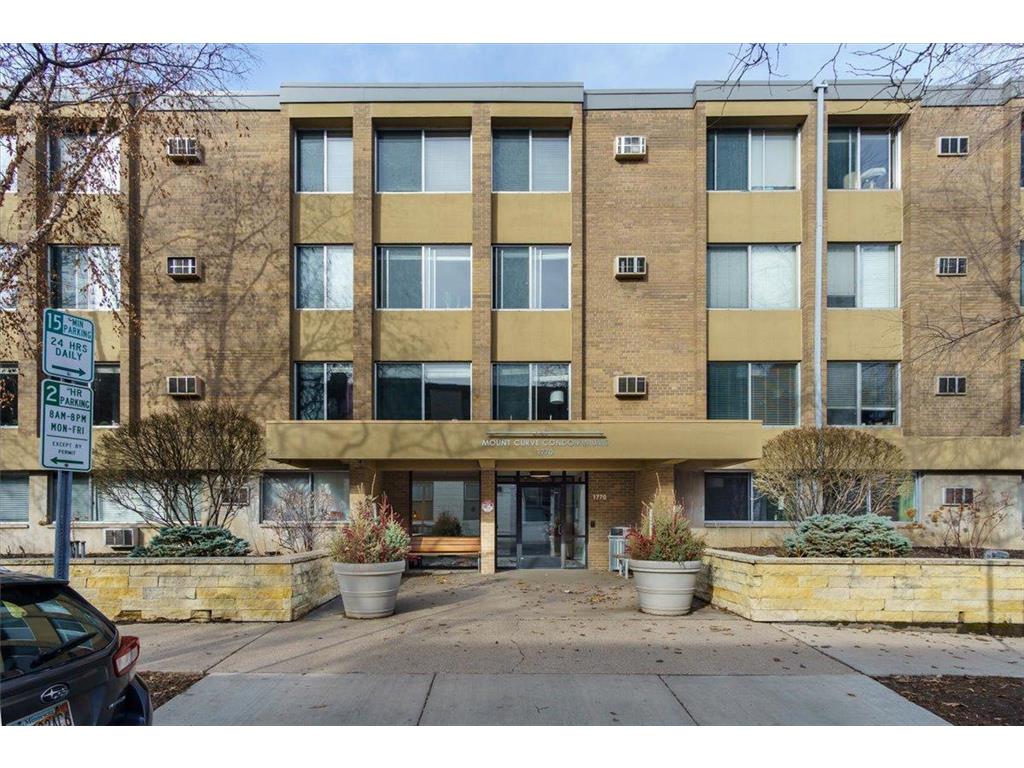 1770 Bryant Avenue S #209 Minneapolis MN 55403 6688018 image1