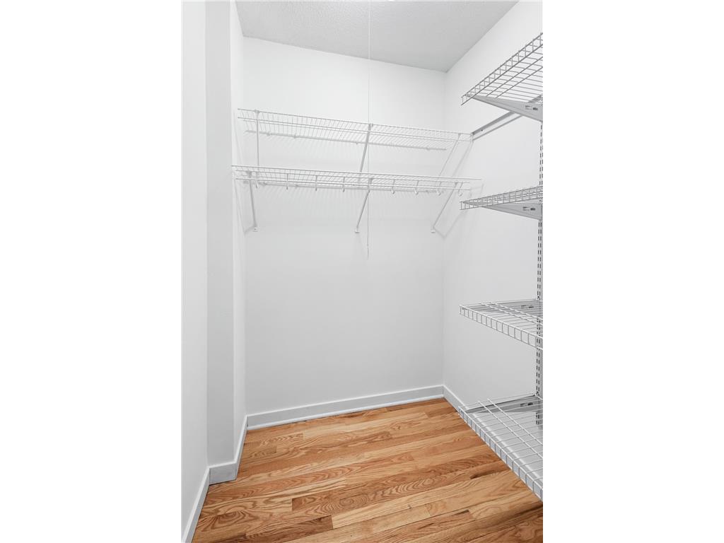 1770 Bryant Avenue S #301 Minneapolis MN 55403 7004922 image16