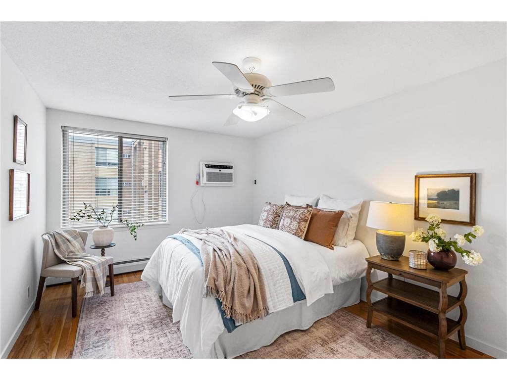 1770 Bryant Avenue S #301 Minneapolis MN 55403 7004922 image18