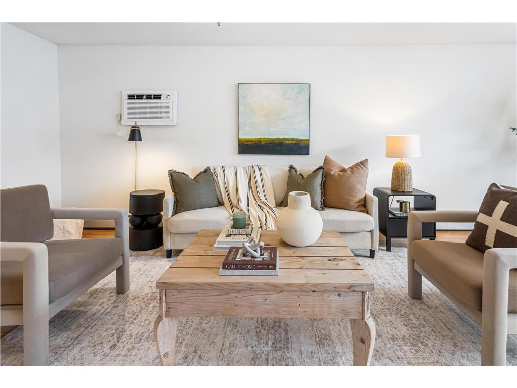 1770 Bryant Avenue S #301 Minneapolis MN 55403 7004922 image29