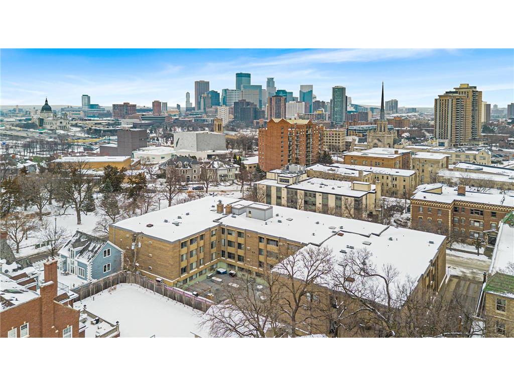 1770 Bryant Avenue S #301 Minneapolis MN 55403 7004922 image41
