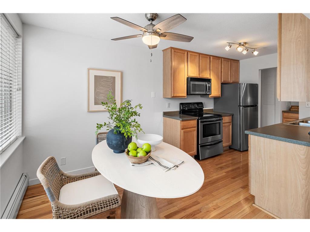1770 Bryant Avenue S #301 Minneapolis MN 55403 7004922 image8