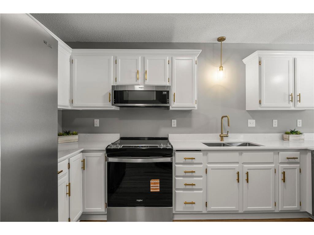 1770 Donegal Drive #6 Woodbury MN 55125 7035510 image16