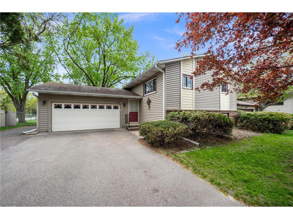 1770 Garden Lane White Bear Twp MN 55110 7069017 image1