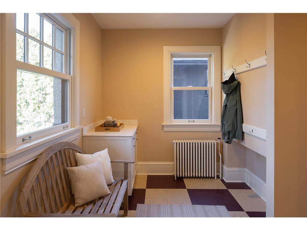 1770 Knox Avenue S Minneapolis MN 55403 6623098 image25