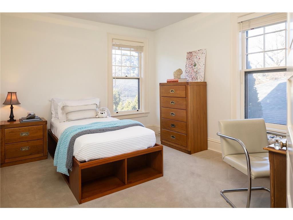 1770 Knox Avenue S Minneapolis MN 55403 6623098 image31