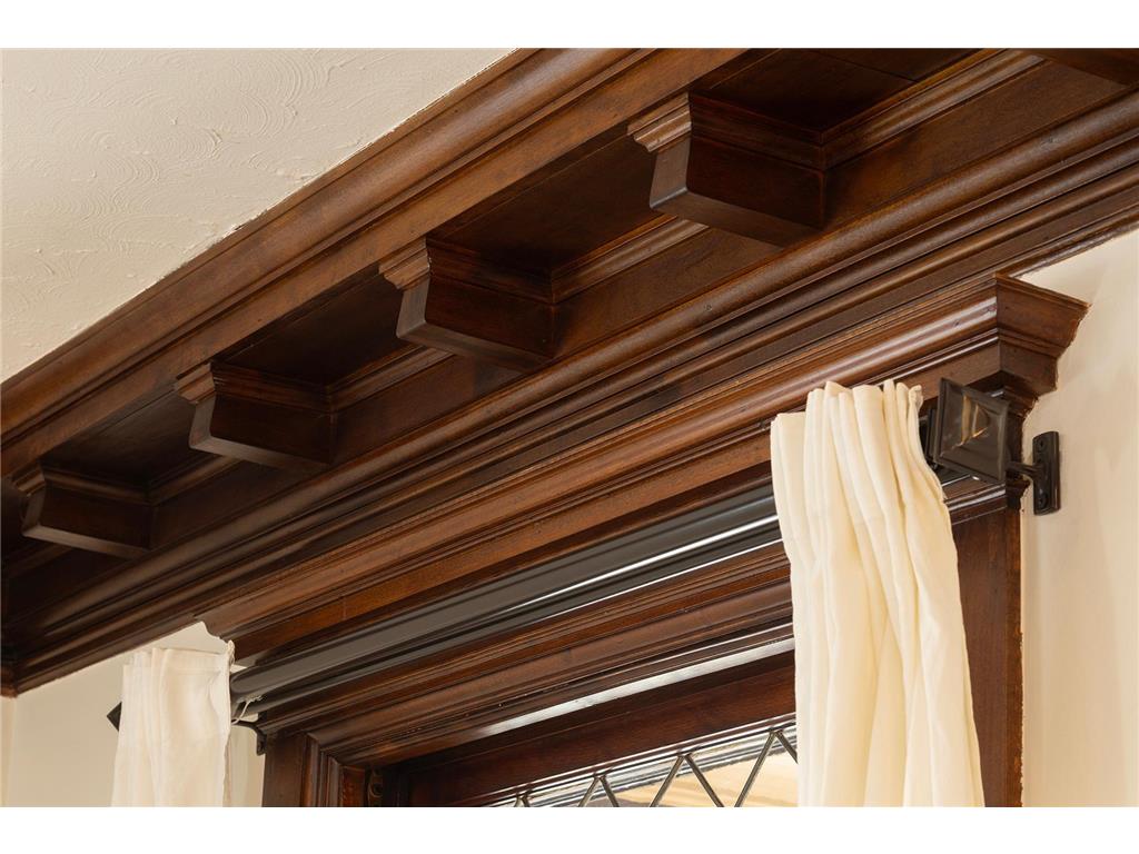 1770 Knox Avenue S Minneapolis MN 55403 6623098 image8