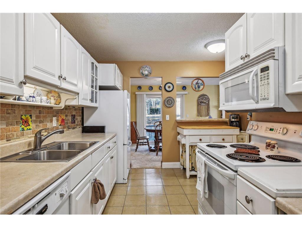 17700 Breconwood Road, MN, 55391 MLS 9088800 Edina Realty