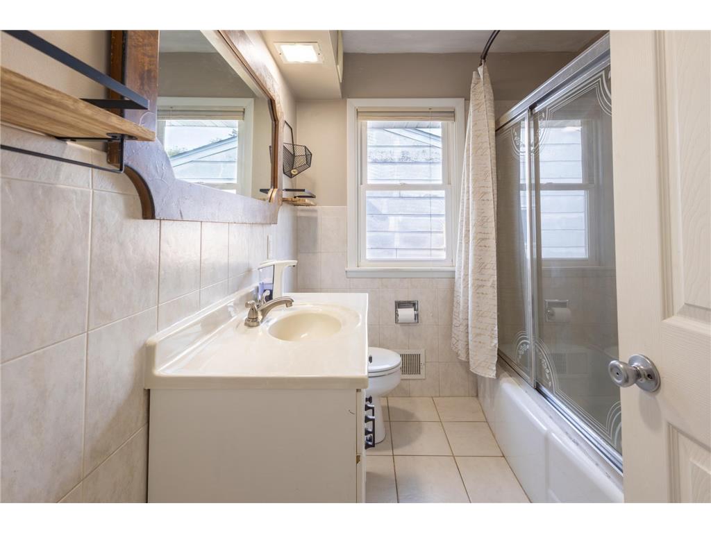 1771 Ivy Avenue E Saint Paul MN 55106 7064584 image24