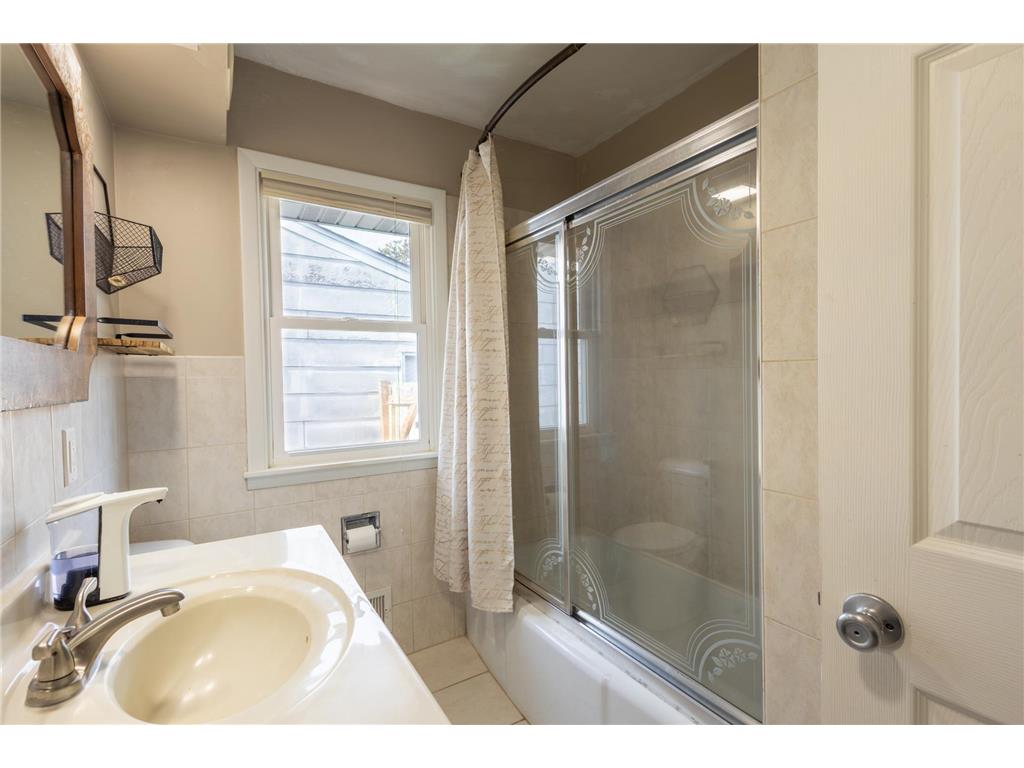 1771 Ivy Avenue E Saint Paul MN 55106 7064584 image25