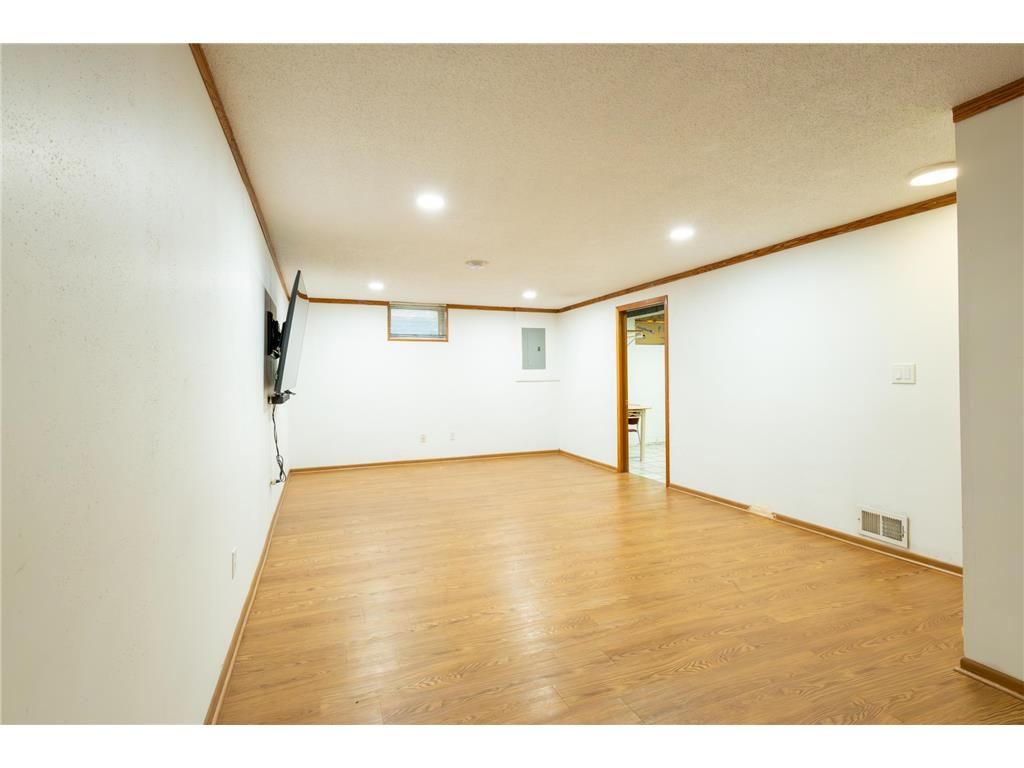 1771 Ivy Avenue E Saint Paul MN 55106 7064584 image36