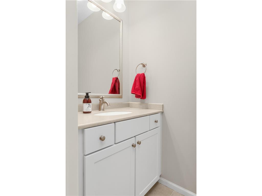 17710 Valley Cove Court Deephaven MN 55391 7001372 image16