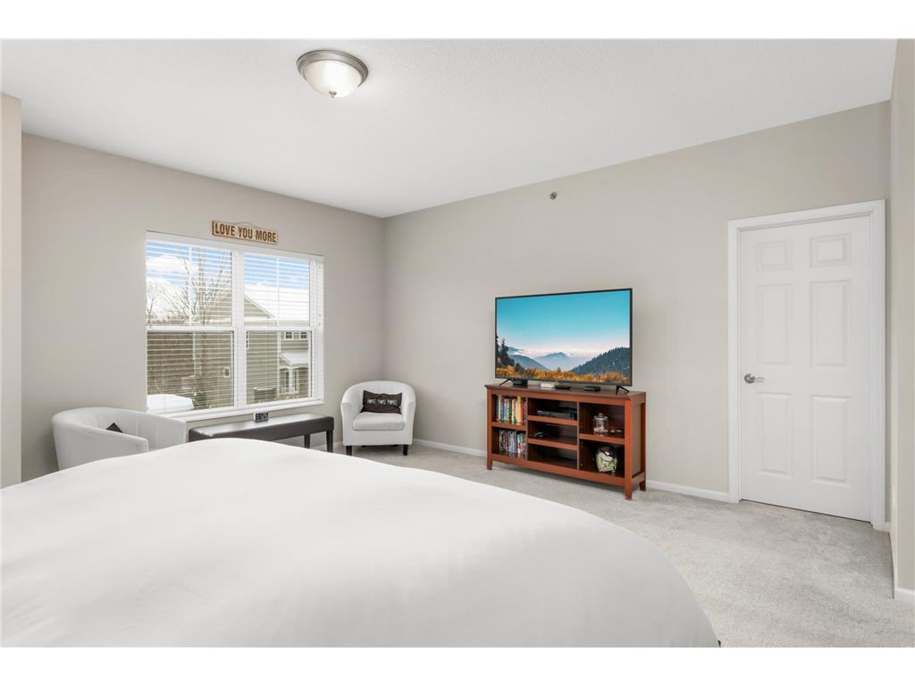 17710 Valley Cove Court Deephaven MN 55391 7001372 image18