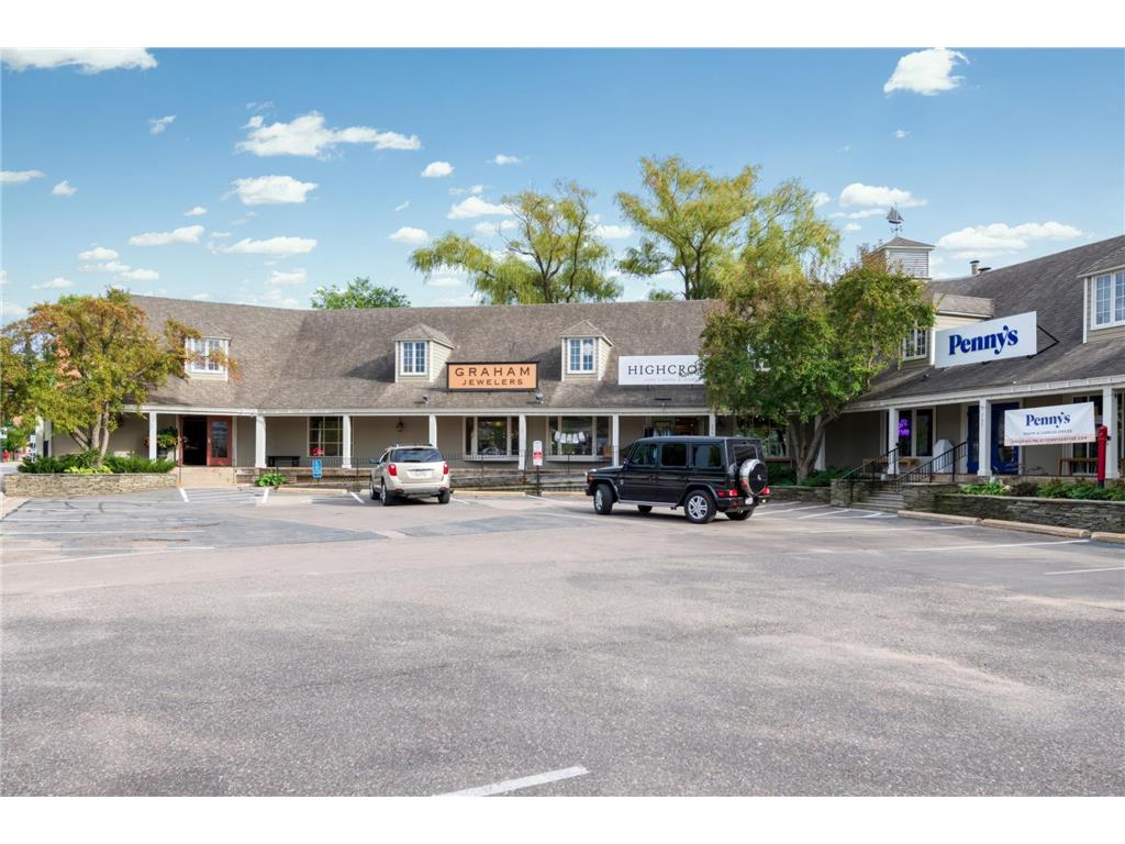 17710 Valley Cove Court Deephaven MN 55391 7001372 image35