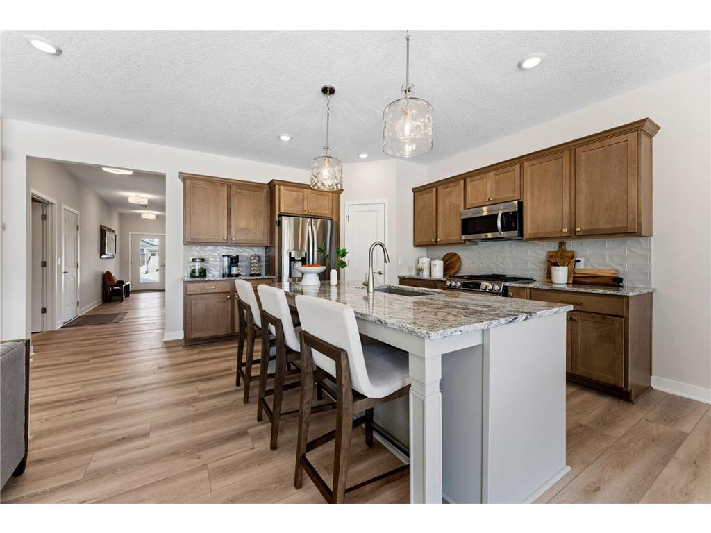17714 Everest Avenue Lakeville MN 55044 7057911 image4