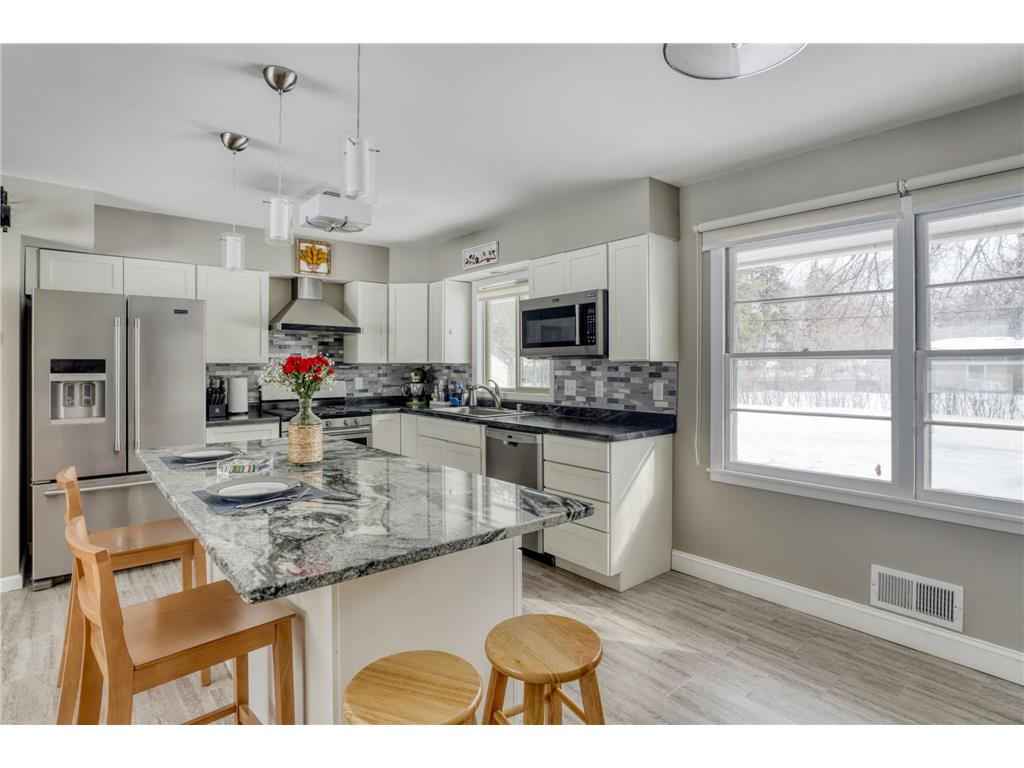 17715 11th Avenue N, Plymouth, MN, 55447 MLS 6341897 Edina Realty