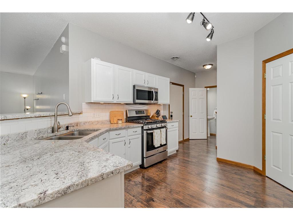 17716 96th Avenue N Maple Grove MN 55311 6658813 image1