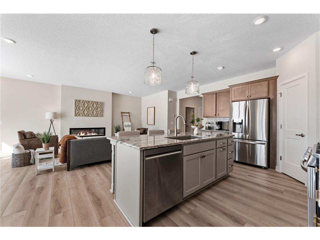17718 Everest Avenue Lakeville MN 55044 7057916 image4