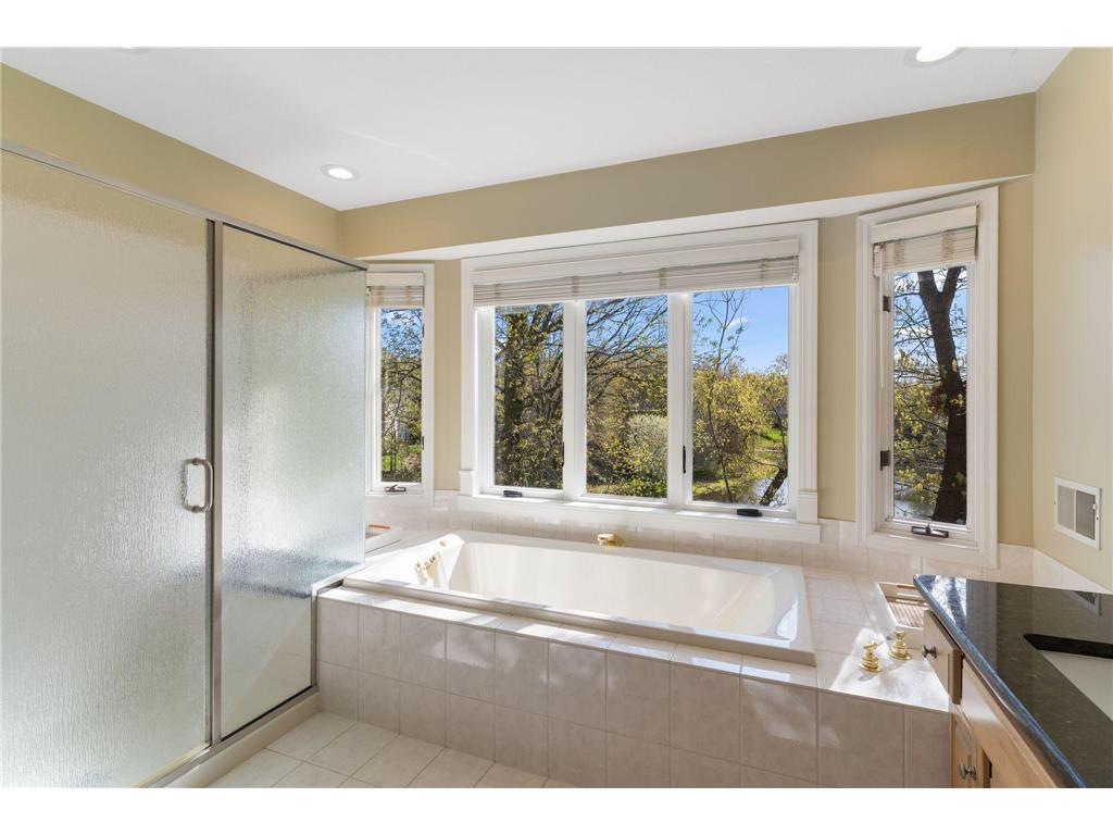 17718 Kingsway Path Lakeville MN 55044 7056001 image23