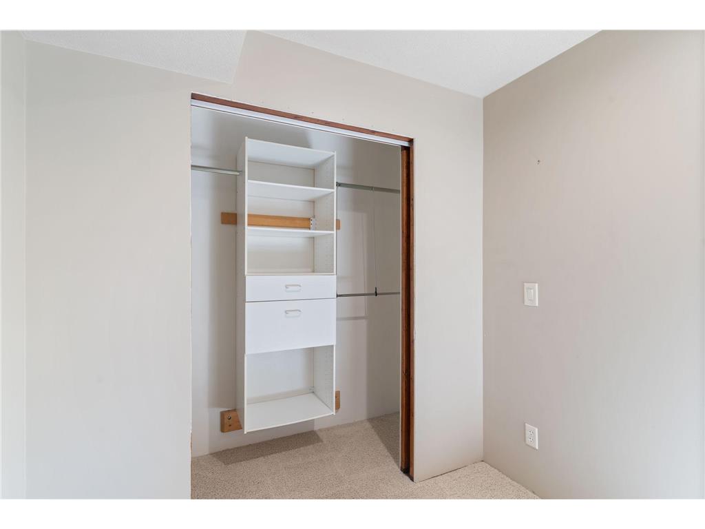 17718 Kingsway Path Lakeville MN 55044 7056001 image33