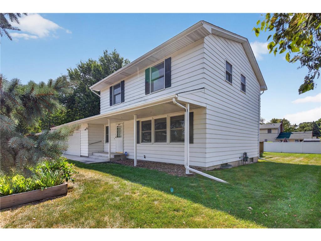 1772 Eldridge Avenue W Roseville MN 55113 7110491 image2