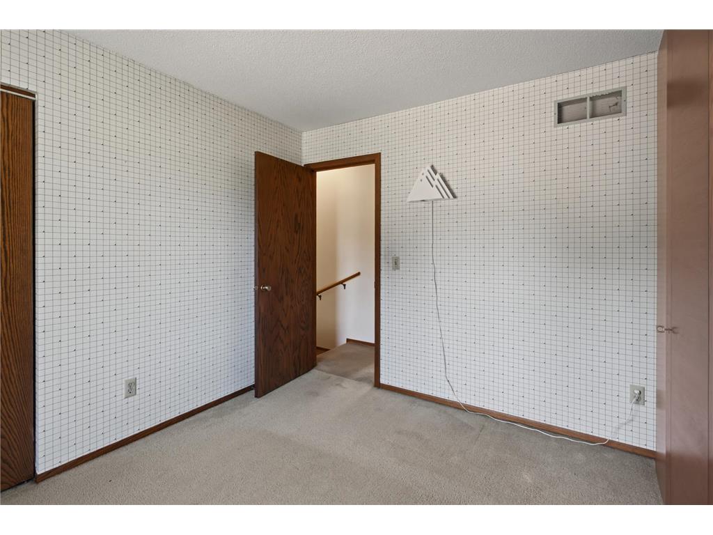 1772 Eldridge Avenue W Roseville MN 55113 7110491 image28